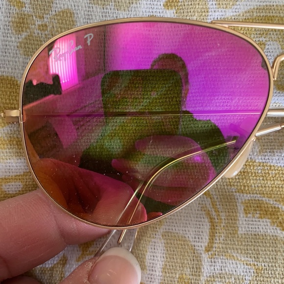 Pink Ray Ban aviator sunglasses - Picture 3 of 6